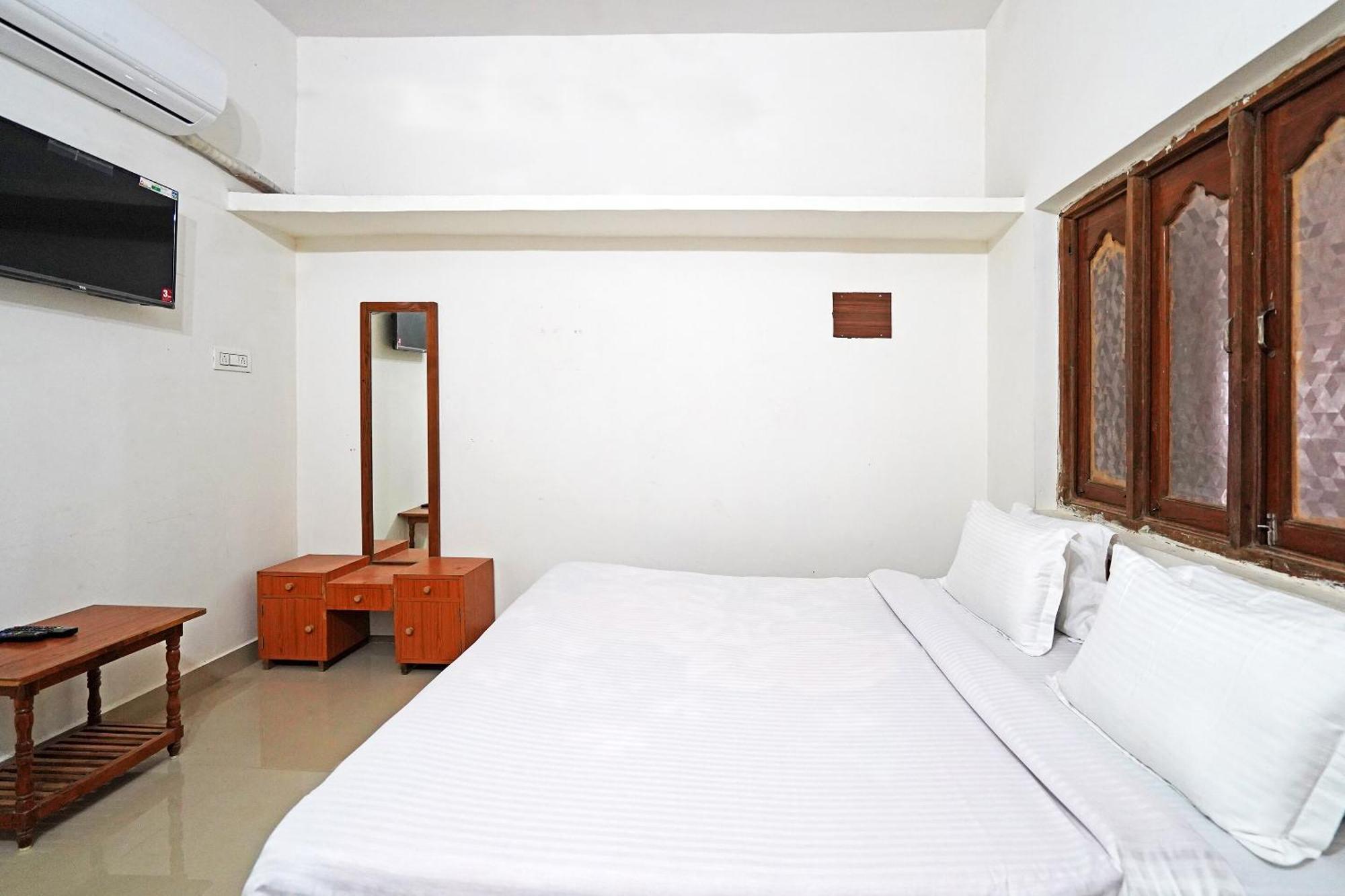 Oyo Home Unity Home Stay Rajpipla Extérieur photo